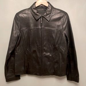 Avanti New York leather jacket with front zipper closure
